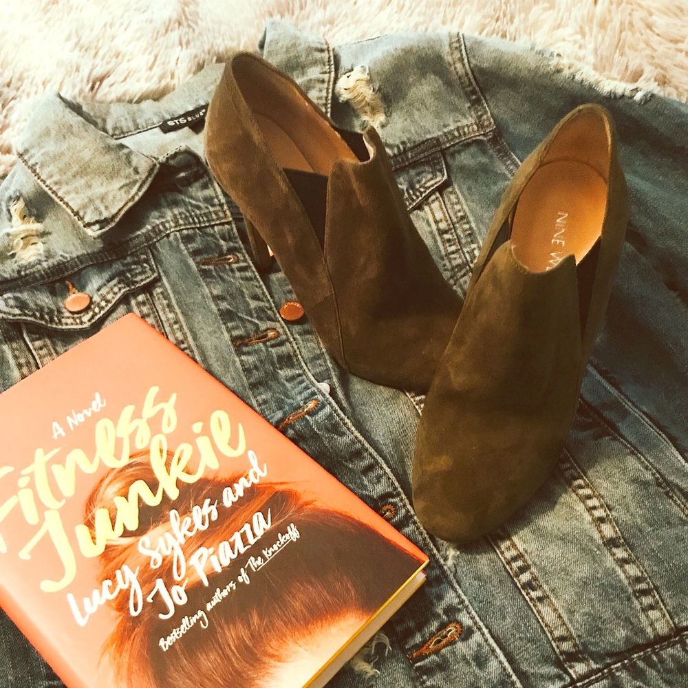 Nine West Nutcracker Green Booties